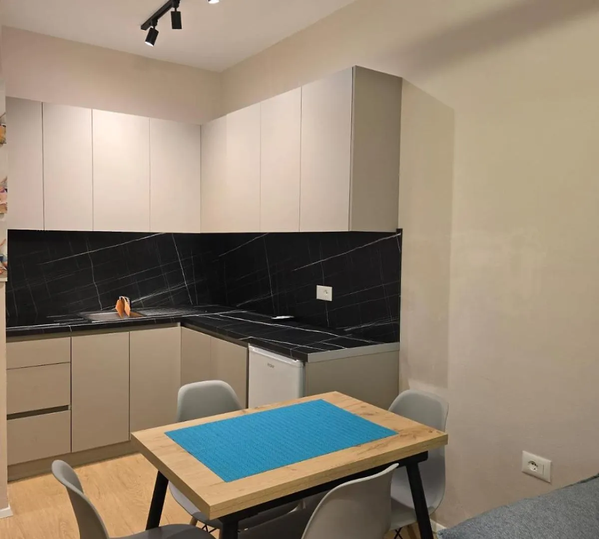 Naura'S Luxury Seaside Apartment Golem   Golem (Tirana)