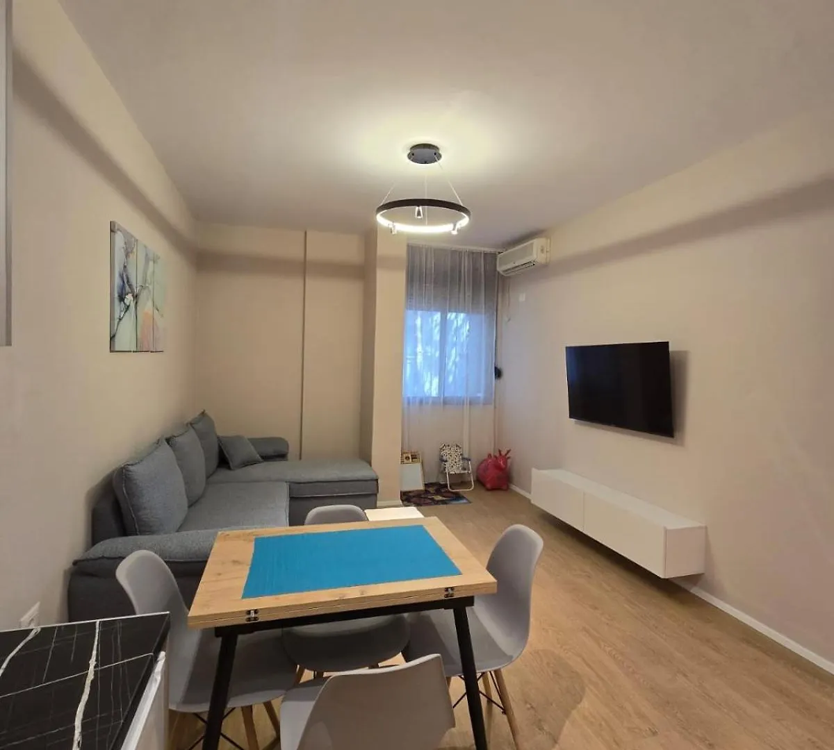 Naura'S Luxury Seaside Apartment Golem  Albania